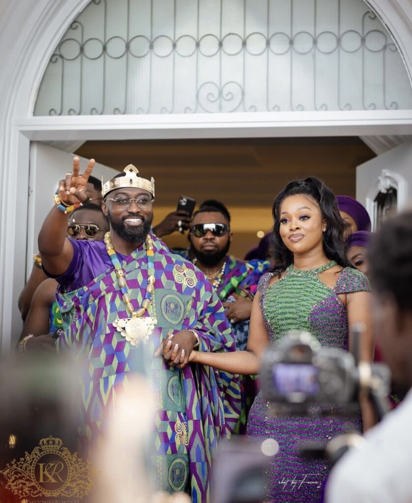 Ghanaian bride and groom in gorgeous Kente wedding outfit