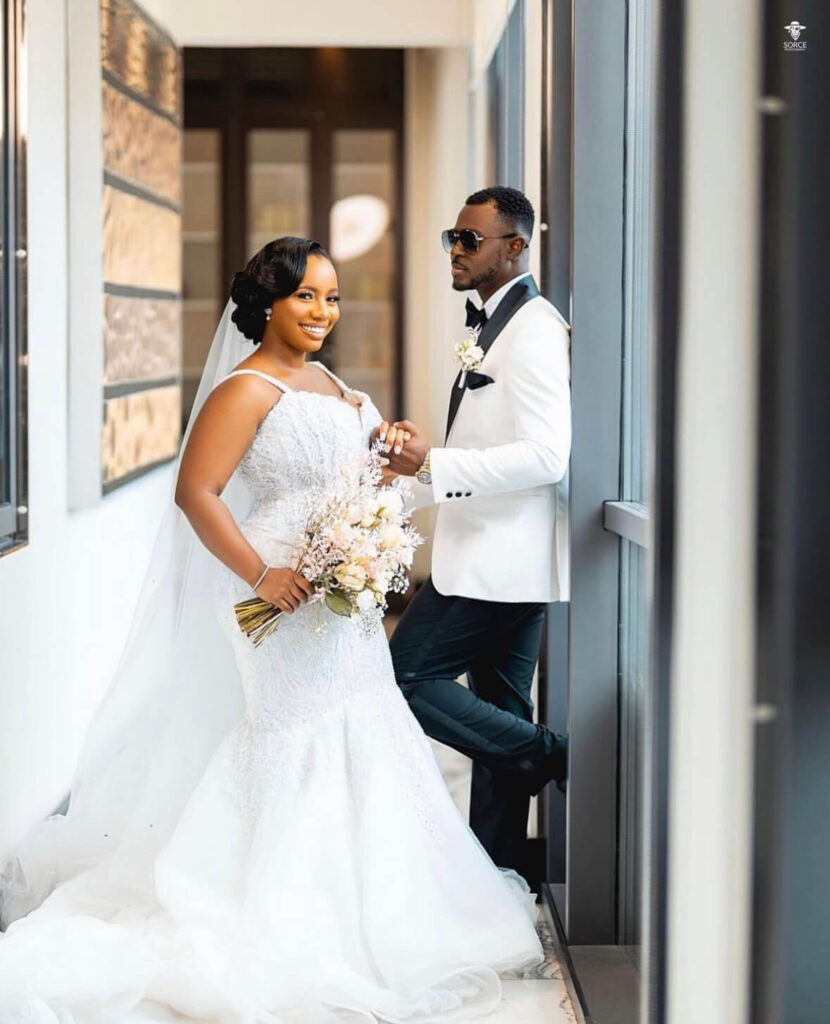Ghana weddings: How to pose with your partner for picture perfect moments
