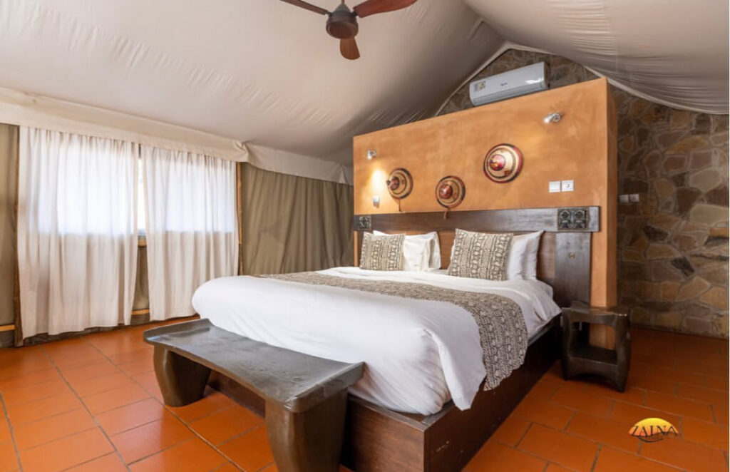 What are the accommodation options at Zaina Lodge?