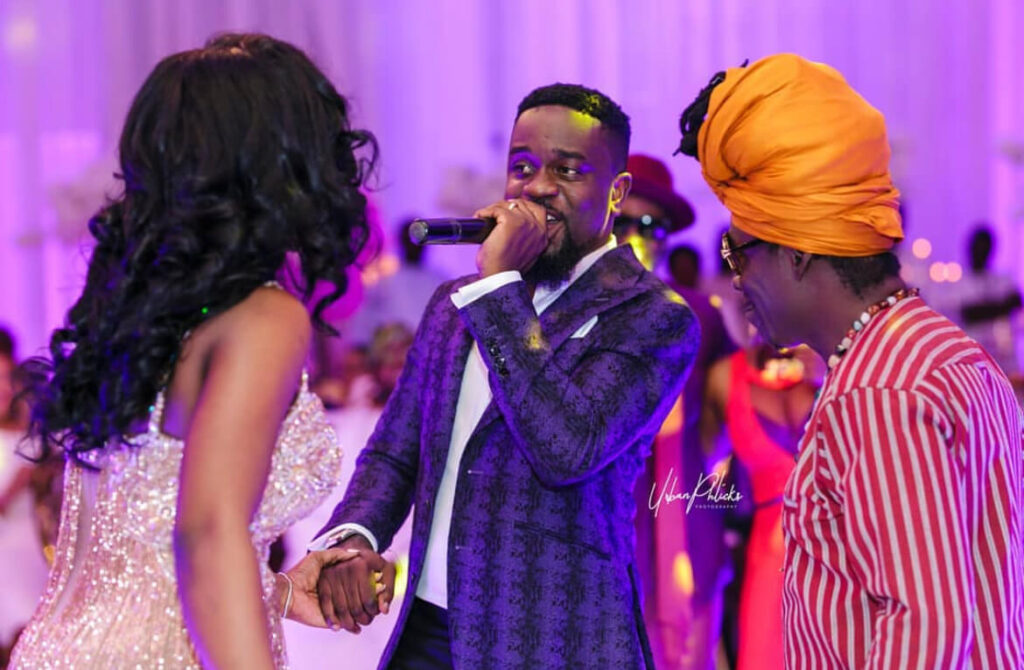 Sarkodie & Tracy: Luxurious wedding photos, marriage story, Titi and more