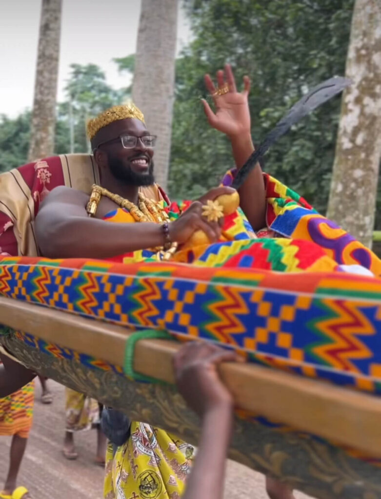 Omanye Royal Kingdom: Prince Alvin in a palanquin for his wedding ceremony