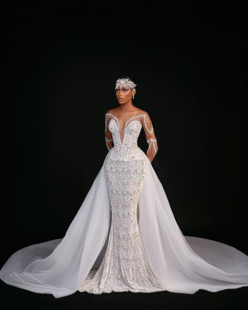 Here are some facts about lace wedding dresses