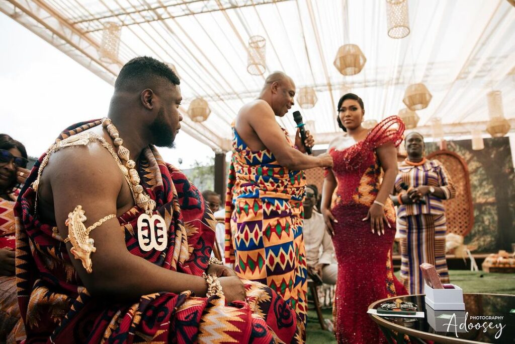 Your guide to making a wedding program outline in Ghana